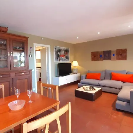 Clip L-1 - Apartment