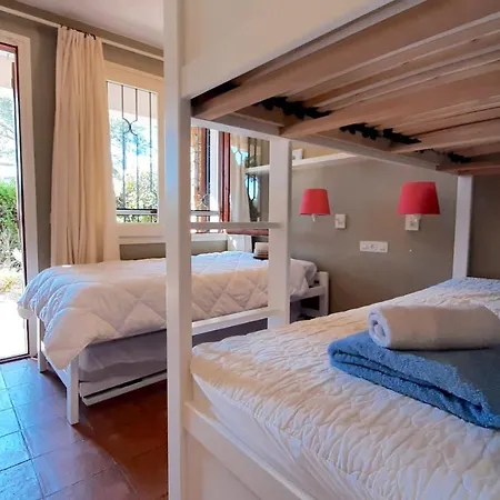 Clip L-1 - Apartament