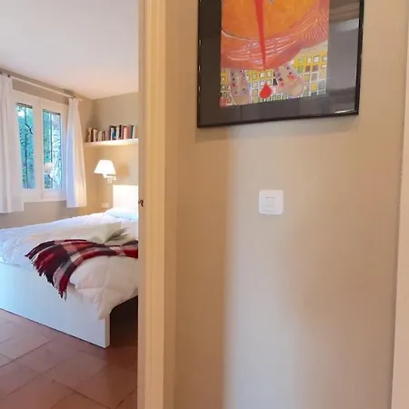 Clip L-1 - Apartment *